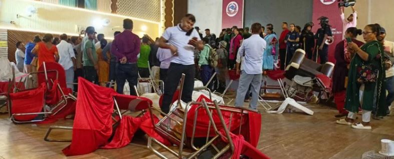 जीतपुरसिमरामा भाँडभैलो- नगरसभामा कुर्सी हानाहान, संवादविहीन अवस्थाले निम्त्याएको द्वन्द्व